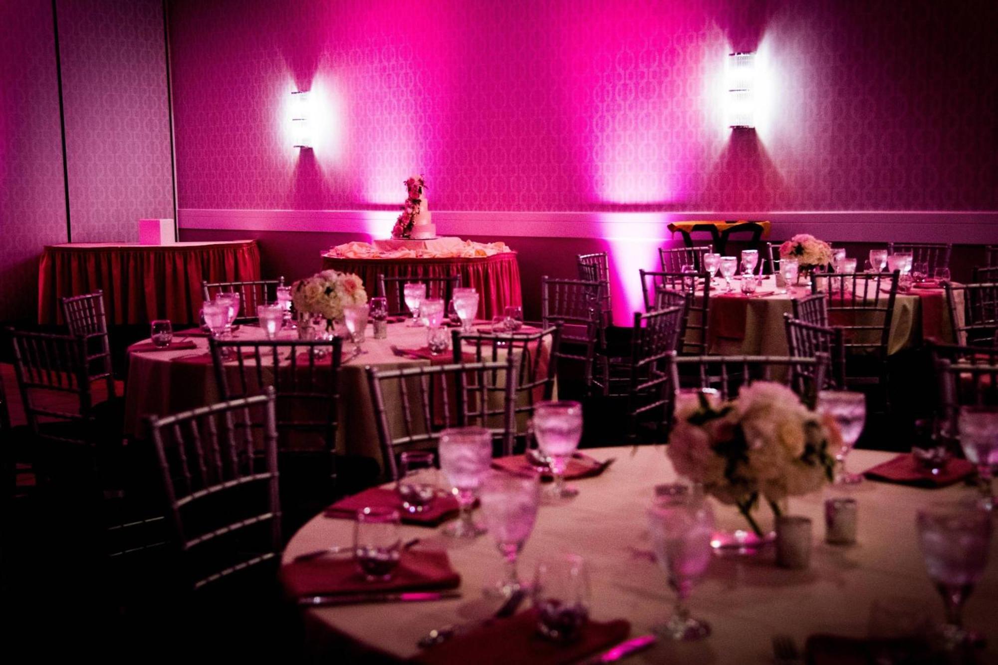 Delta Hotels By Marriott Cincinnati シャロンビル エクステリア 写真