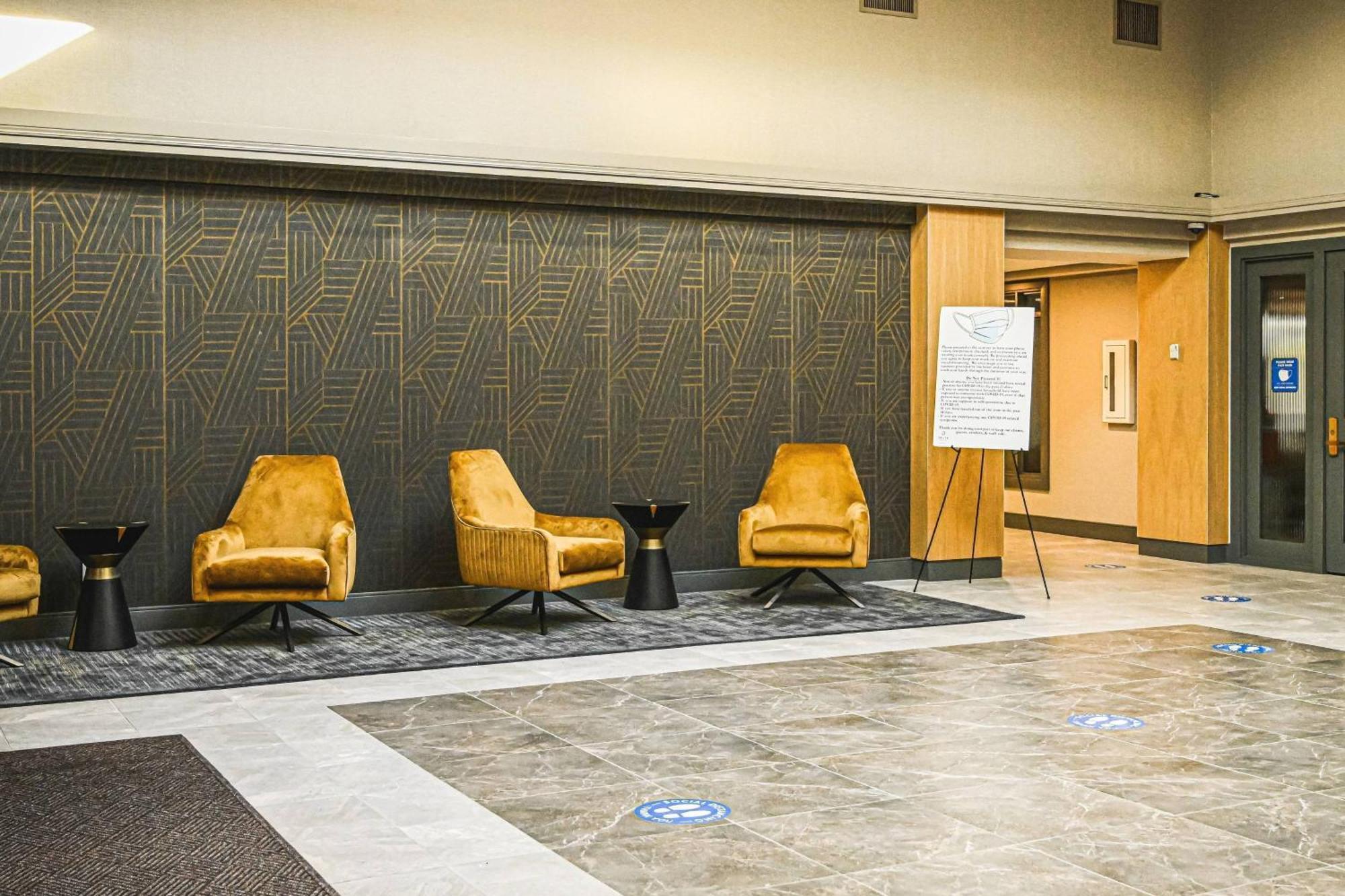 Delta Hotels By Marriott Cincinnati シャロンビル エクステリア 写真
